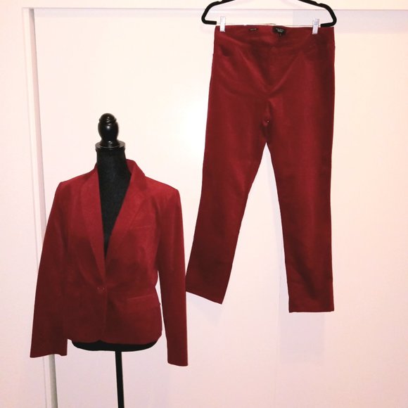 Talbots Pants - Talbots velvety deep Rose Red two-piece pant suit